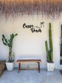 คาเฟ่ลับสัตหีบ Curve Beach Cafe หาดนางรำ