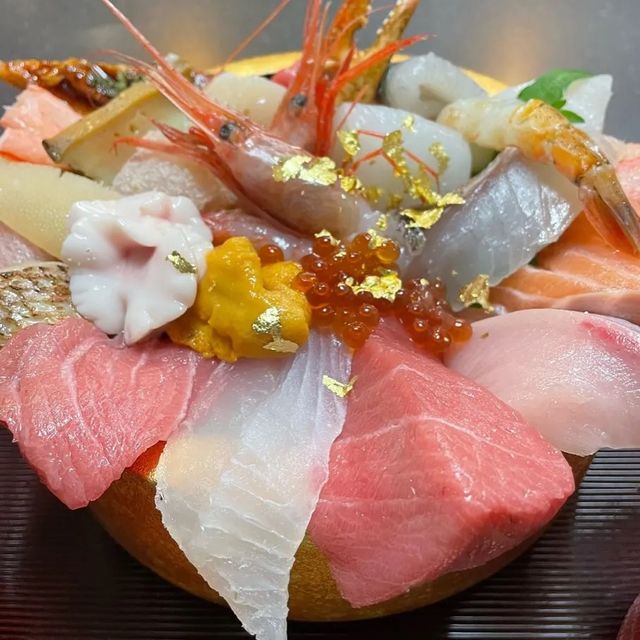 石川県　金沢市　近江町市場　海鮮丼✨