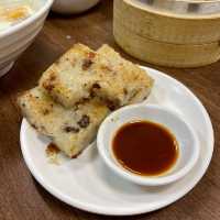 【高雄】榮興港式宵夜｜道地平價港式宵夜店 臘味蘿蔔糕好好吃！