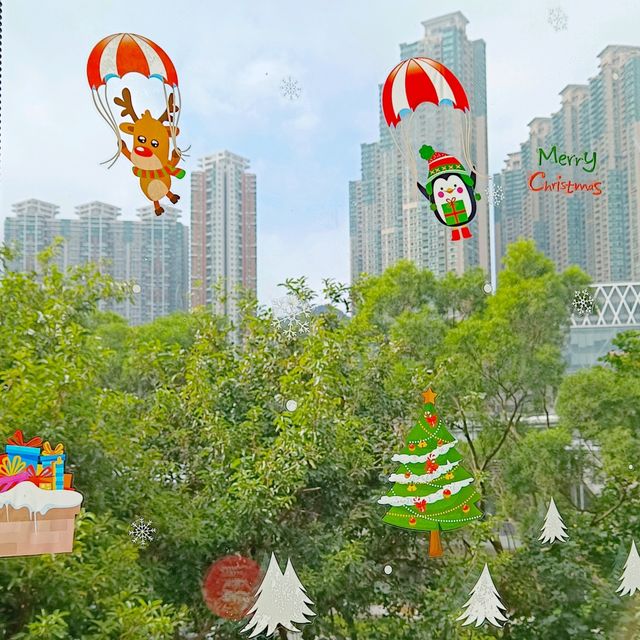 在森林中 , 元氣滿滿的吃火鍋！招牌海底撈！