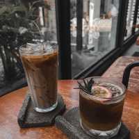  GROUND Coffee สาทร 