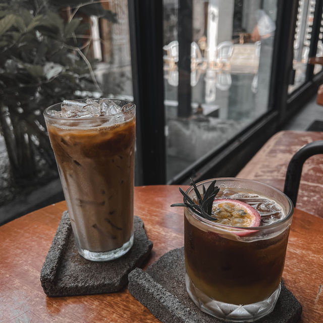 GROUND Coffee สาทร 