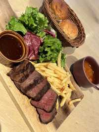 คาเฟ่กวาง NARANICLE, NARA