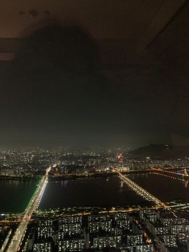 국내 최고층 건물에 위치한 서울의 랜드마크 호텔!