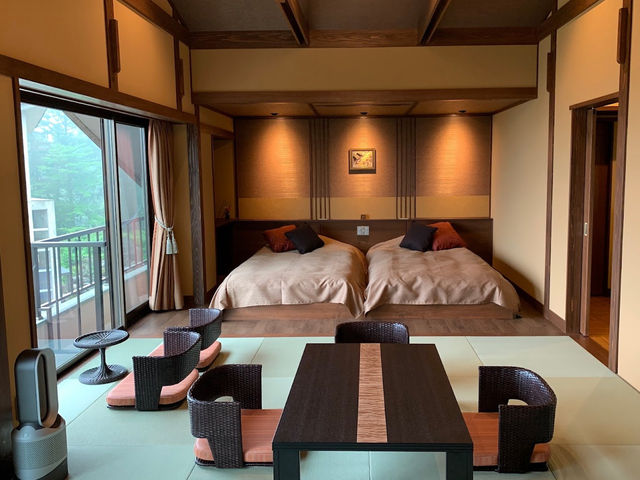 แช่ออนเซ็นกลางหิมะที่ Oohira Hotel, Yamakata