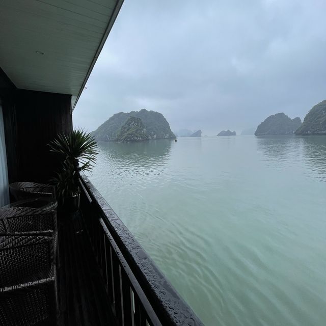 Ha long bay genesis cruise accommodation 