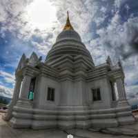 วัดมกุฎคีรีวัน 