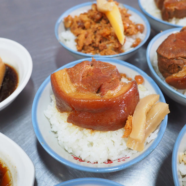 台中第二市場排隊美食 山河魯肉飯