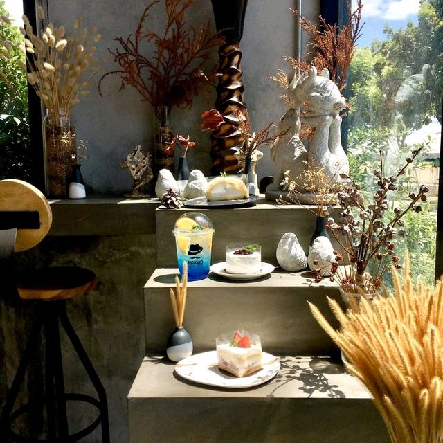 Makvid Cafe & Bistro