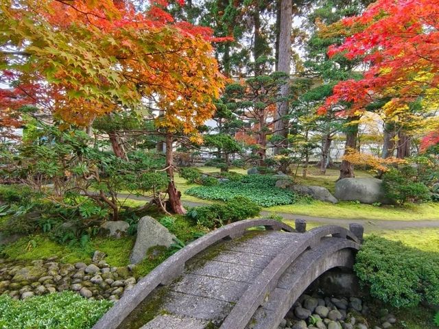 日本北海道-宛如明信片般的楓紅詩意：梅村庭園
