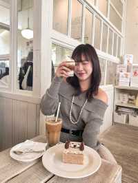 濟州島🇰🇷超好打卡的韓系奶油風咖啡店☕️