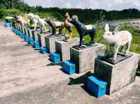 "Lok Yeay Mao" Monument