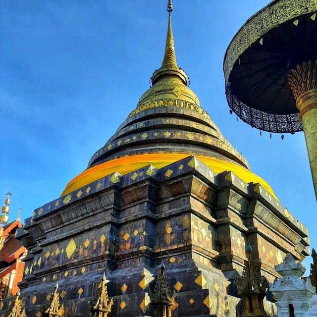 วัดพระธาตุลำปางหลวง ไหว้พระธาตุประจำปีเกิด ปีฉลู