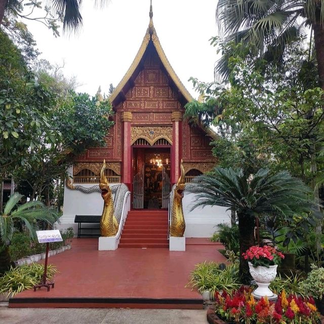 ไหว้พระแก้ว ที่พระอารามหลวงแห่งล้านนา - เชียงราย