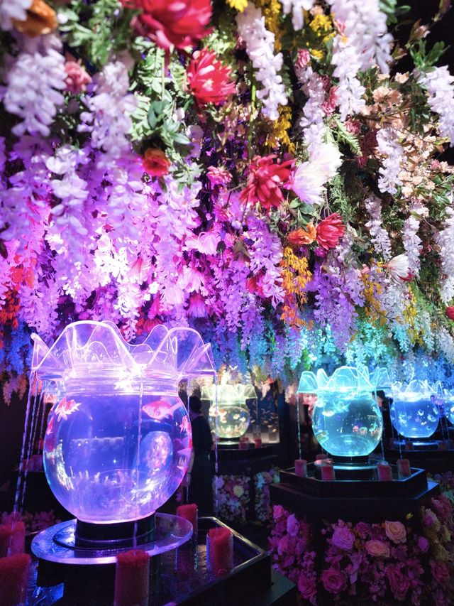 【東京】暑くても雨でも楽しめる映え空間✨金魚×花の世界を体験😍