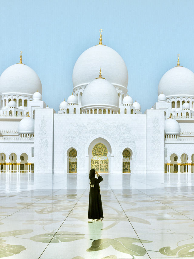 【UAE】白亜の巨大モスク🕌