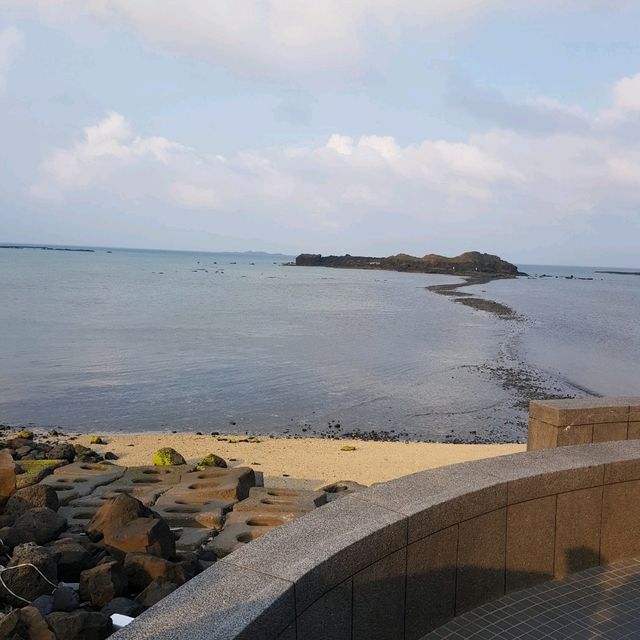 【澎湖】摩西分海：退潮時形成通往對岸的小徑