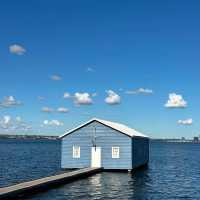 A Riverside Retreat Just Minutes from the City