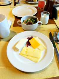 Our Family Breakfast at Radisson Blu Hotel Shanghai
