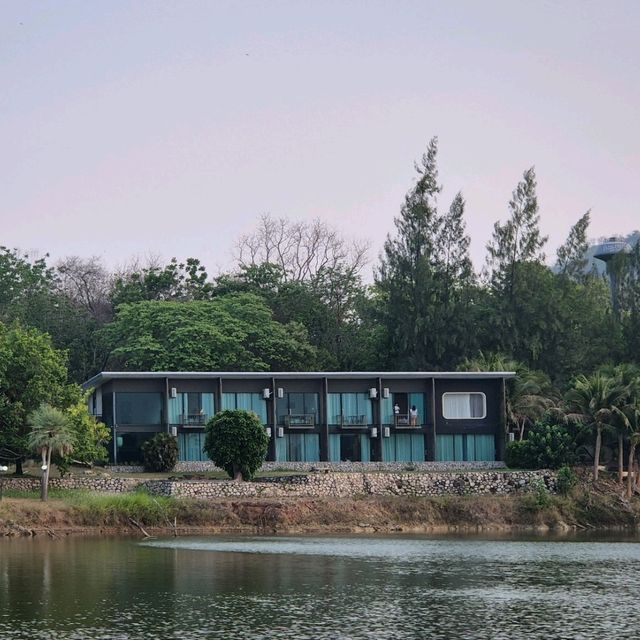 ที่พักวิวทะเลสาบ Inlaya ราชบุรี