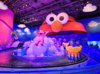 โซนสำหรับเด็กใน USJ : Elmo's Bubble Bubble