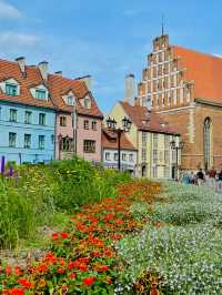 A city rich in culture and history 🇱🇻 👫❤️