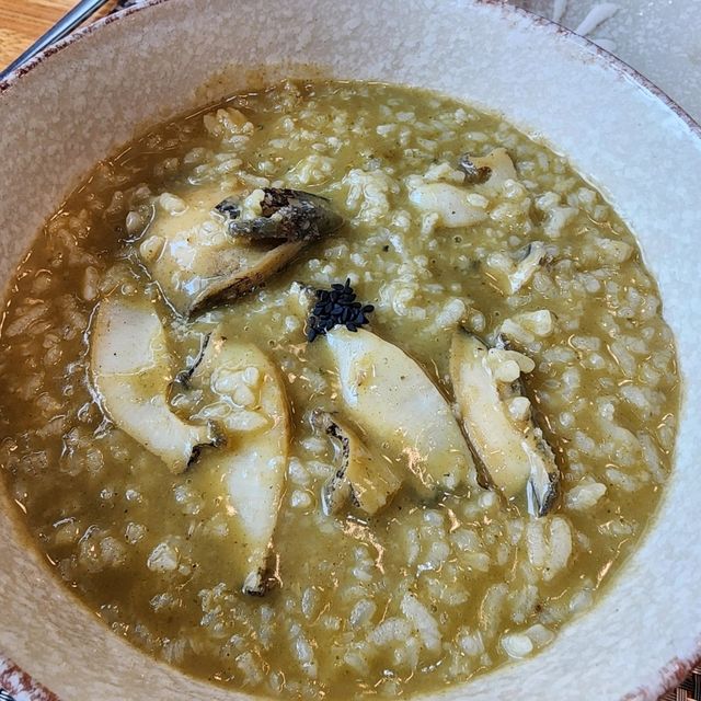 【韓国アワビ粥】カンナムで食べるアワビ粥専門店ジニアワビ粥