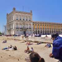리스본에서 제일 큰 광장이자 호세1세 동상이 있는 명소 - Praça do Comércio