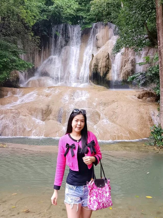 น้ำตกไทรโยคน้อย จ.กาญจนบุรี