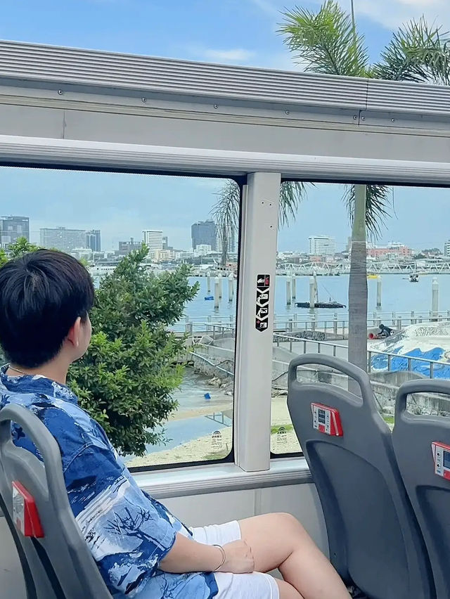 ชวนแฟนไปนั่งรถบัส 🚌 ชมวิวทะเล 🌊  🌴 , เมืองพัทยา