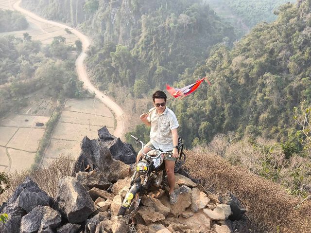 จุดชมวิวผาหนามไซ วังเวียง สปป.ลาว 🤟🤟