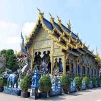 วัดร่องเสือเต้น |  Blue Temple 