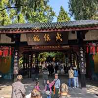 Vibrant Serenity at Wu Hou Shrine in October