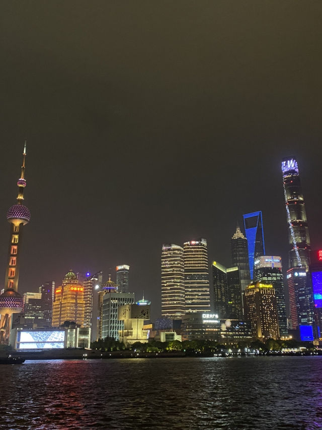 The Bund: Shanghai's Timeless Waterfront Charm The Bund: Shanghai's Timeless Waterfront Charm