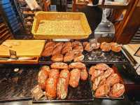 The mighty bakery that alleviates the name of a city, Seongsimdang