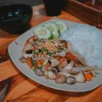 Thai Street Food ร้านอาหารไทยในเมืองเว้ 