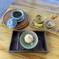  Hua Cha Tea House กาญจนบุรี ร้านชาลับริมน้ำ