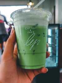 lyn cafe