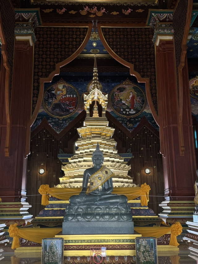 วัดแหลมสัก จ.กระบี่ วัดสวยวิวทะเล
