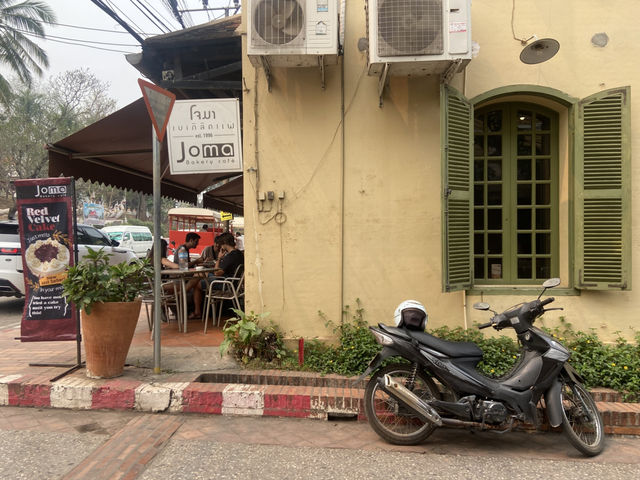 🇱🇦 世界遺産都市まで一泊2日の舟旅in Laos