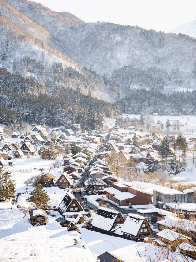 【岐阜】一生に一度は行ってみたい❄️雪景色が幻想的な世界遺産「白川郷」⛄️
