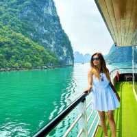 🚢 Halong Bay Cruise  Holiday– A Magical Voyage in Vietnam! 🇻🇳✨