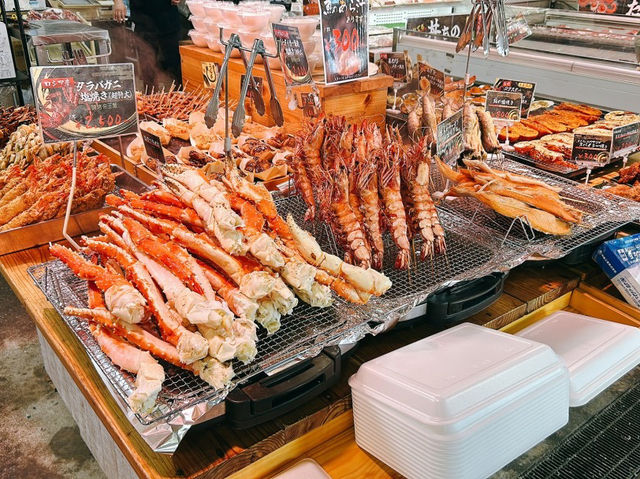 【玩樂食尚】日本沖繩 糸滿魚市場 一起吃美食 海鮮好好吃😋 Okinawafood