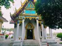 泰國曼谷湄南河畔著名皇家古跡寺廟景點：Wat Ratchaburana Ratchaworawihan 拉嘉布拉那寺，適合拍照📸打卡冥想
