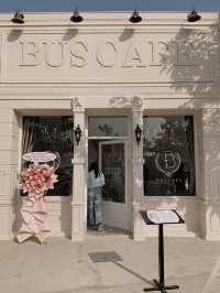BUS CAFE 