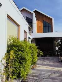 คาเฟ่สุดมินิมอล บรรยากาศอบอุ่น ที่ Artio Cafe
