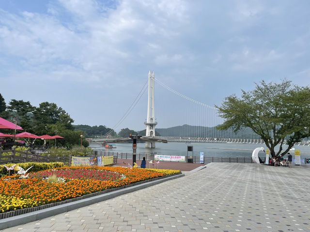 예당호 출렁다리