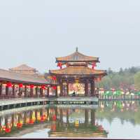 白天玩轉大唐芙蓉園，體驗盛唐文化與皇家園林！