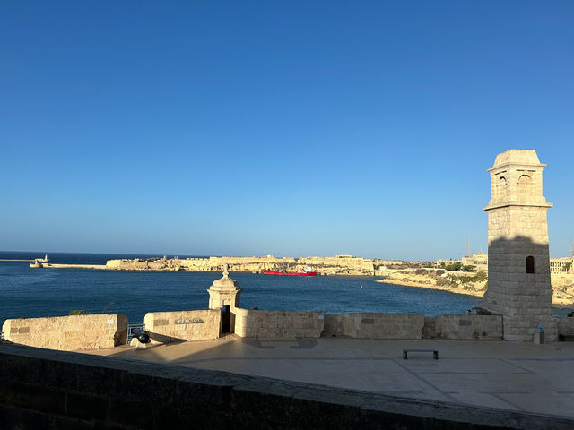 🏰 マルタ・アンジェロ砦｜ヴァレッタを一望する絶景スポット 🌊✨
