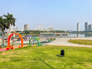 Một chuyến đi chơi ven sông..
